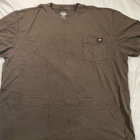 Mens Dickies size 2XL brown short sleeve shirt - Picture 2 of 4